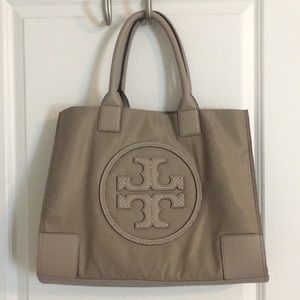Beige Tory Burch Ella Tote good condition!!